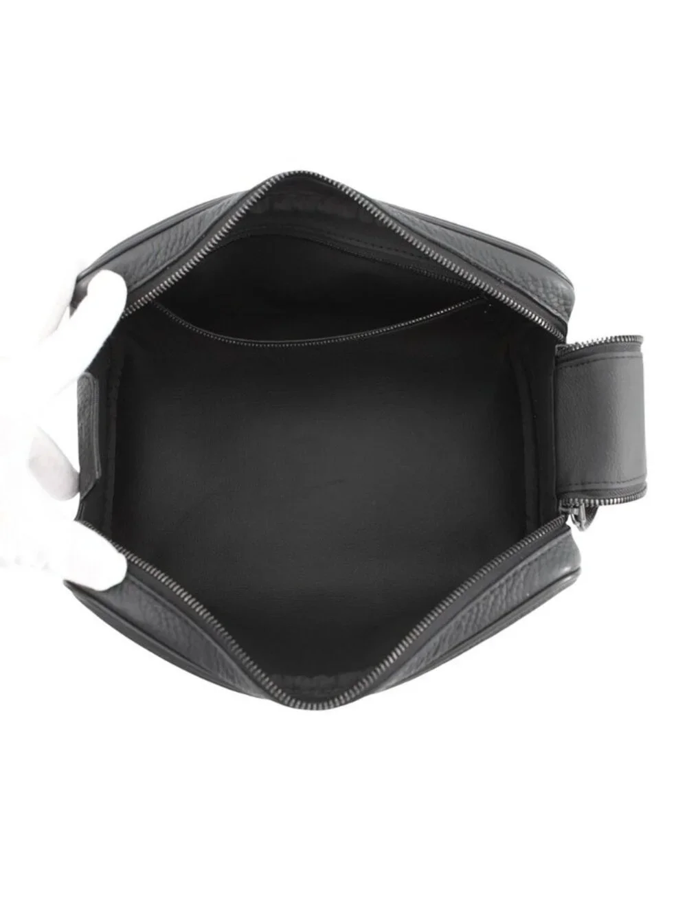Louis Vuitton Clutch Monogram Taurillon Dopp Kit Pouch Handbag Black